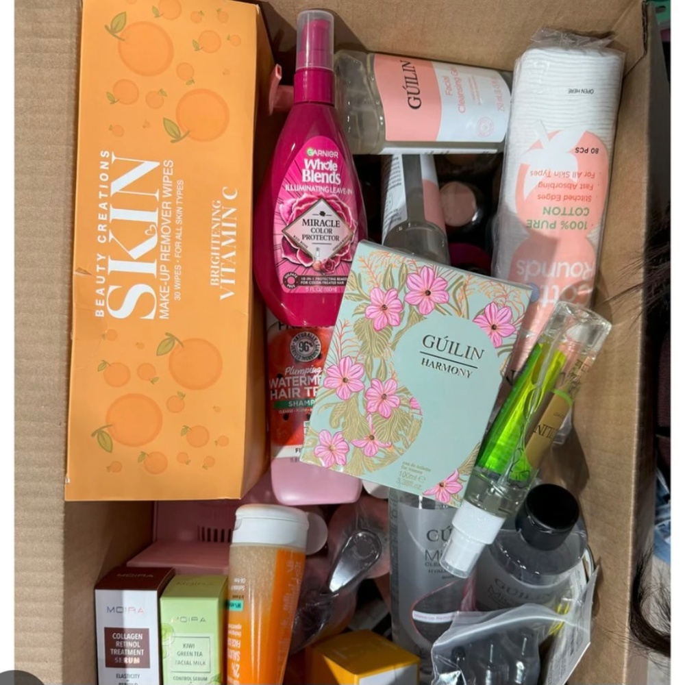 Miscellaneous Luxury Skincare Assortment - 20 Products!